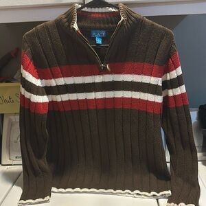 Children’s Place boys sweater size 10/12. Good condition.
